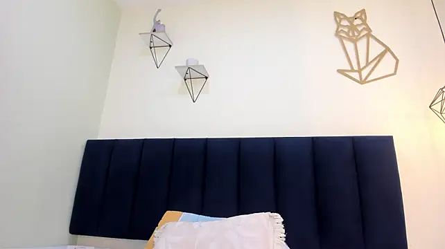 mayaevansmg Live XXX Chat
