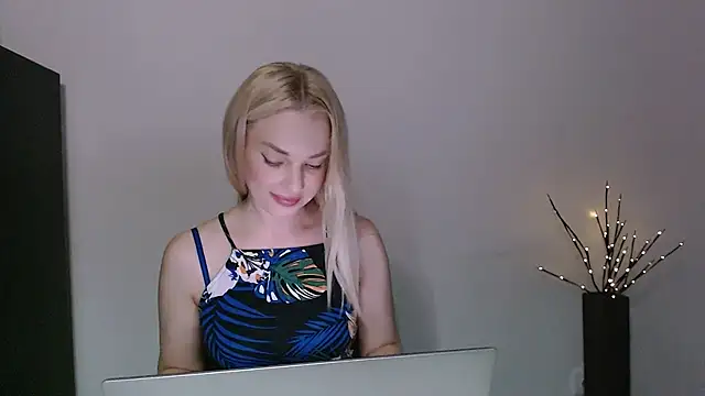 Lia_noo_regrets Live XXX-chat