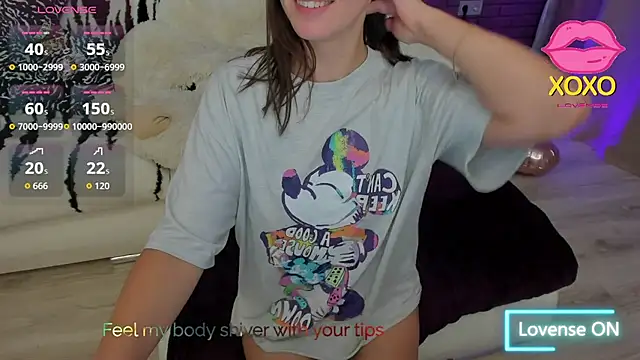 צ'אט XXX בשידור חי של GlowMimi