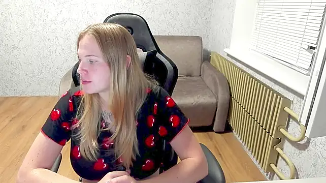 NikkyReyyy live XXX chat