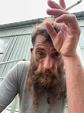 הופעת וובקאם של nikkisix9367