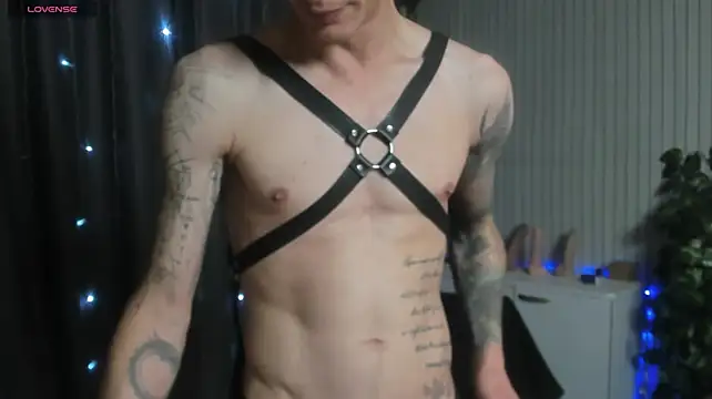 James2Inked 现场XXX聊天