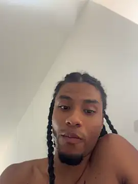 Lucas_eevansのライブXXXチャット