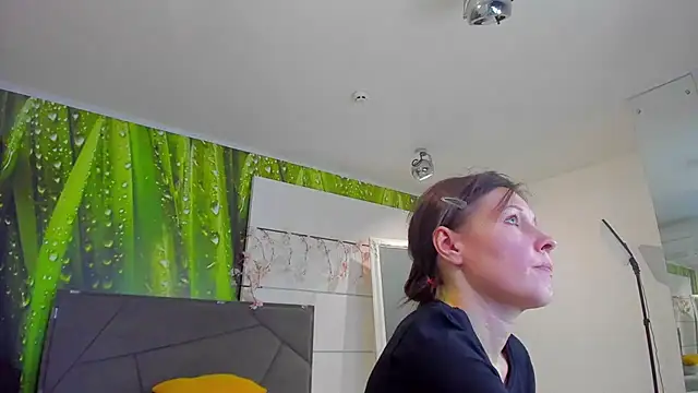 Chatroom XXX en direct de VeraWatts