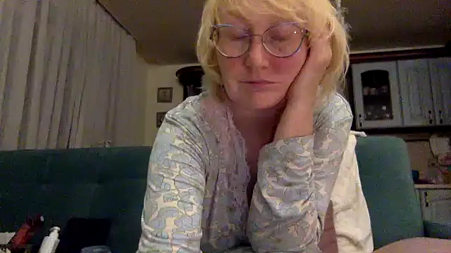 Zeyona live XXX chat