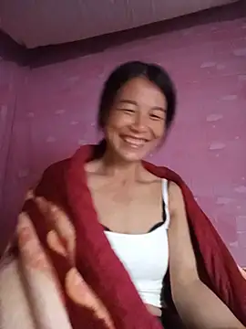 Lily-ly 现场XXX聊天
