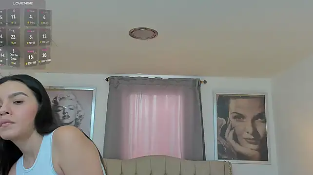 Chat XXX en directo de Beautyari_