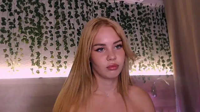 IvyAngel live XXX chat