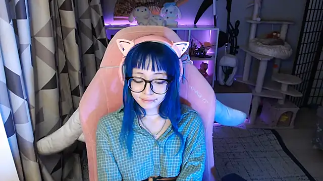 SaxonDibs' Live XXX Chat