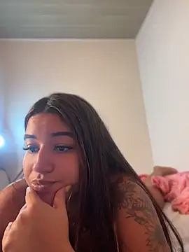 Little_Gaby_'s Live XXX Chat