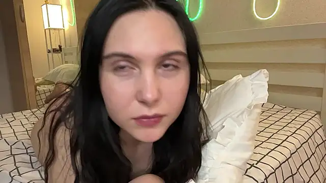MyraLitterers Live XXX Chat