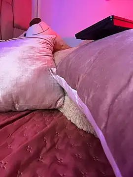 Taylor__0 XXX чат на живо