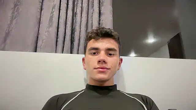 Just_Max02 Live XXX-Chat
