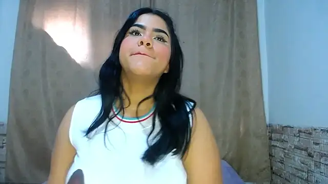 Bicky_25's Live XXX Chat