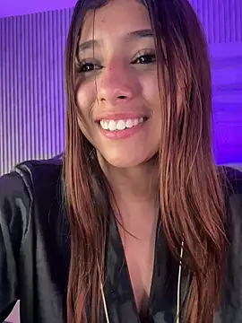 Chatroom XXX en direct de dafne17_