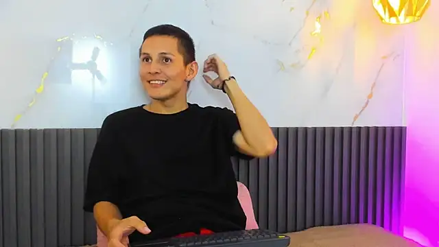 IzanArias Live XXX Chat