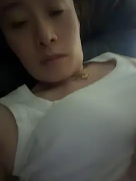 saozi666 网络视讯表演