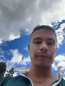 DOMINICKVEGAS77's Live XXX Chat