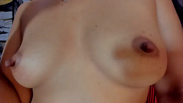 XXX chat uživo modela katizaldana