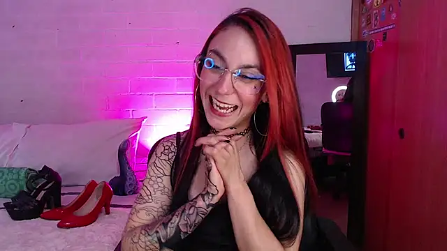 Chat +18 de Amy66 ao vivo