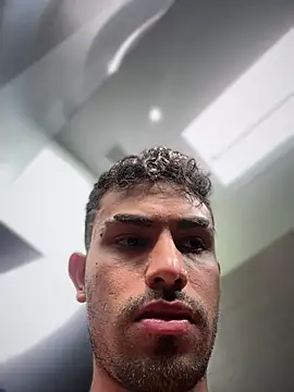 Big_Snake77 live XXX chat