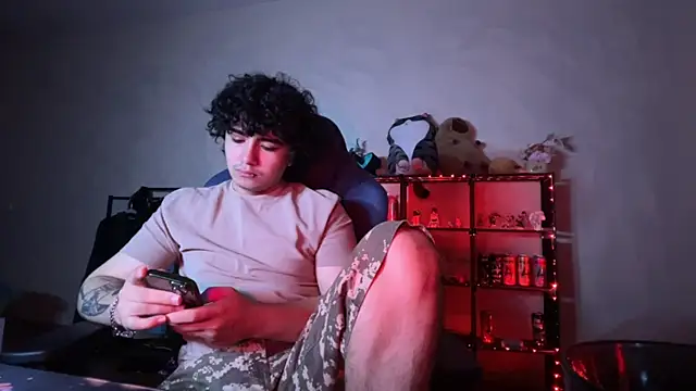XXX chat uživo modela _ELIGOS_