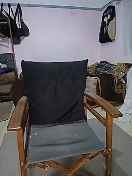 Chat +18 de TryingExpiry ao vivo