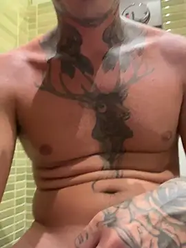 tatuato23 Live XXX Chat