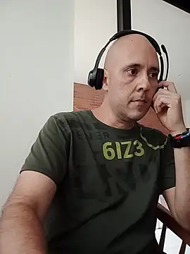jpcowbow's Live XXX Chat