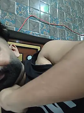 BeardKingoBack 라이브 XXX 채팅