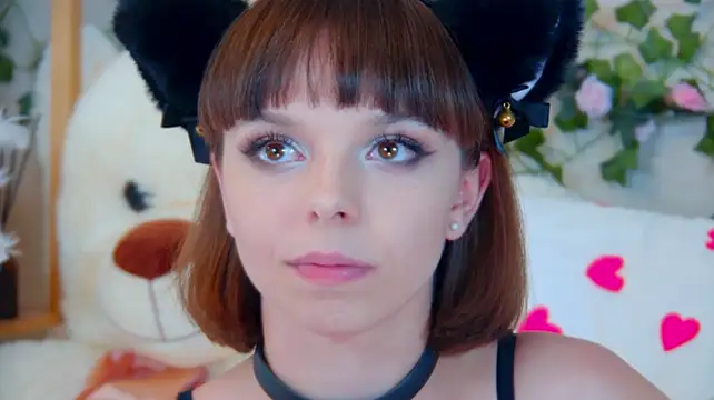ElisabethDavis' Live XXX Chat