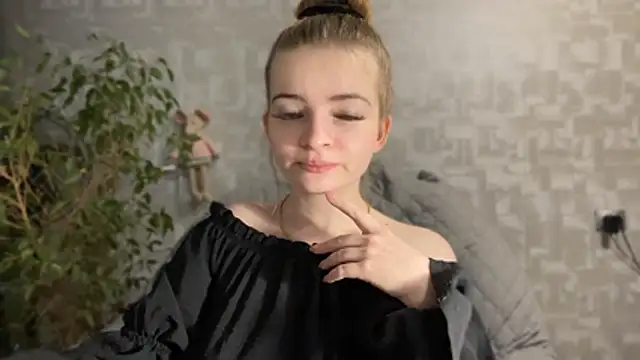Elirya – Live XXX-chat