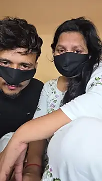 couplegk71's Live XXX Chat