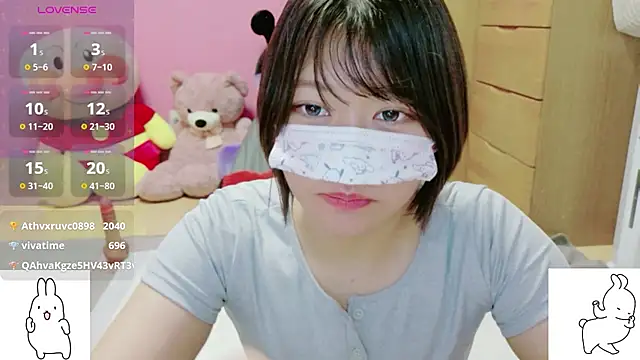 _usya_2525のライブXXXチャッ  ト