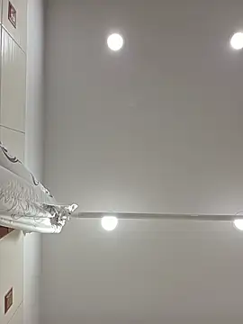AureliaDoux Adlı Modelin Canlı XXX Sohbeti