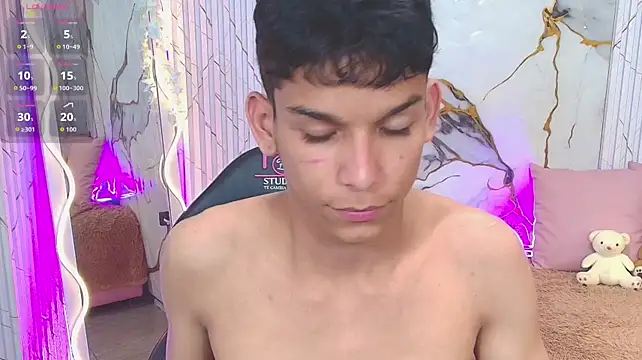 Chat +18 de ANGELIC_TAY ao vivo