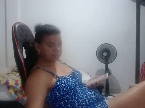Adriana_0312 Live XXX-Chat