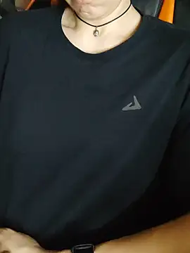 Aashikalaa's Live XXX Chat