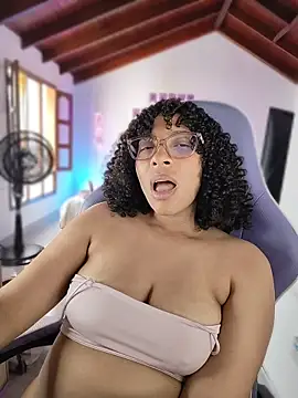 DannaBerry 라이브 XXX 채팅