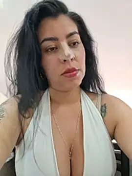 Luianna – Naživo XXX chat