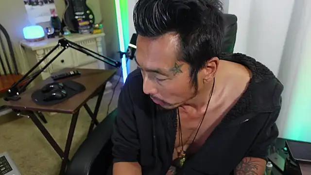 Ghost11_11's Webcam Show
