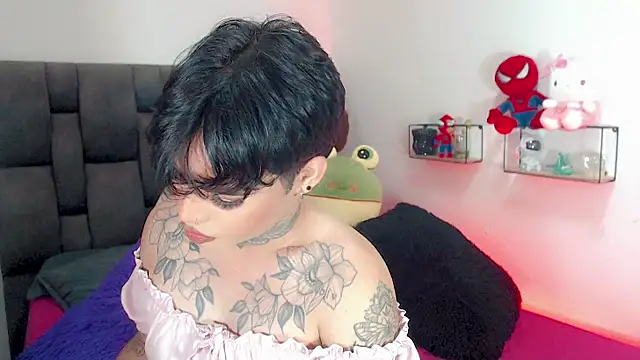 Chat XXX en directo de little_star_porn