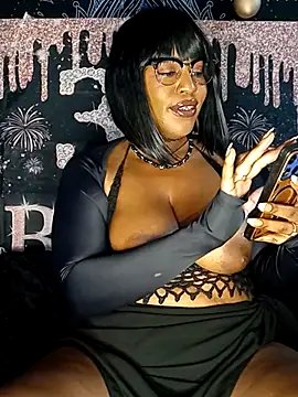 Chat XXX en directo de AmazonianMistress