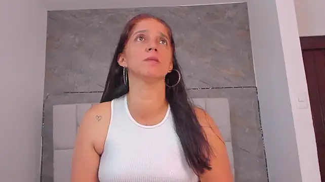 Chat XXX en directo de lily_rose1