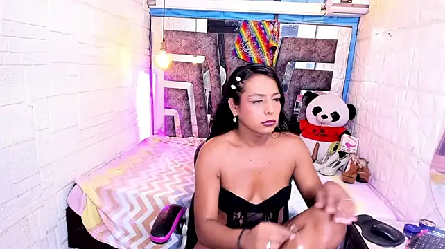 XXX chat uživo modela EmmyTorner