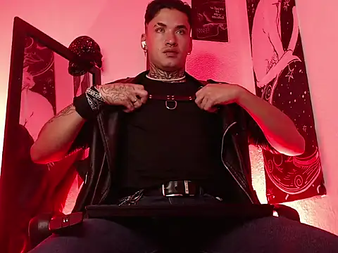 AlecBanne_ Adlı Modelin Canlı XXX Sohbeti