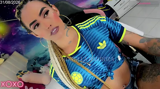 Nella_Dolls Pertunjukan Webcam