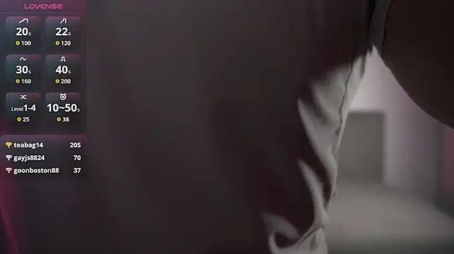 Sand0w 现场XXX聊天