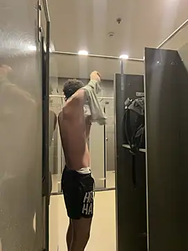 yoursexyjose Adlı Modelin Canlı XXX Sohbeti
