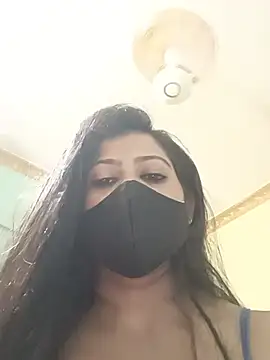 Czat XXX na żywo – SANAYA_ROY